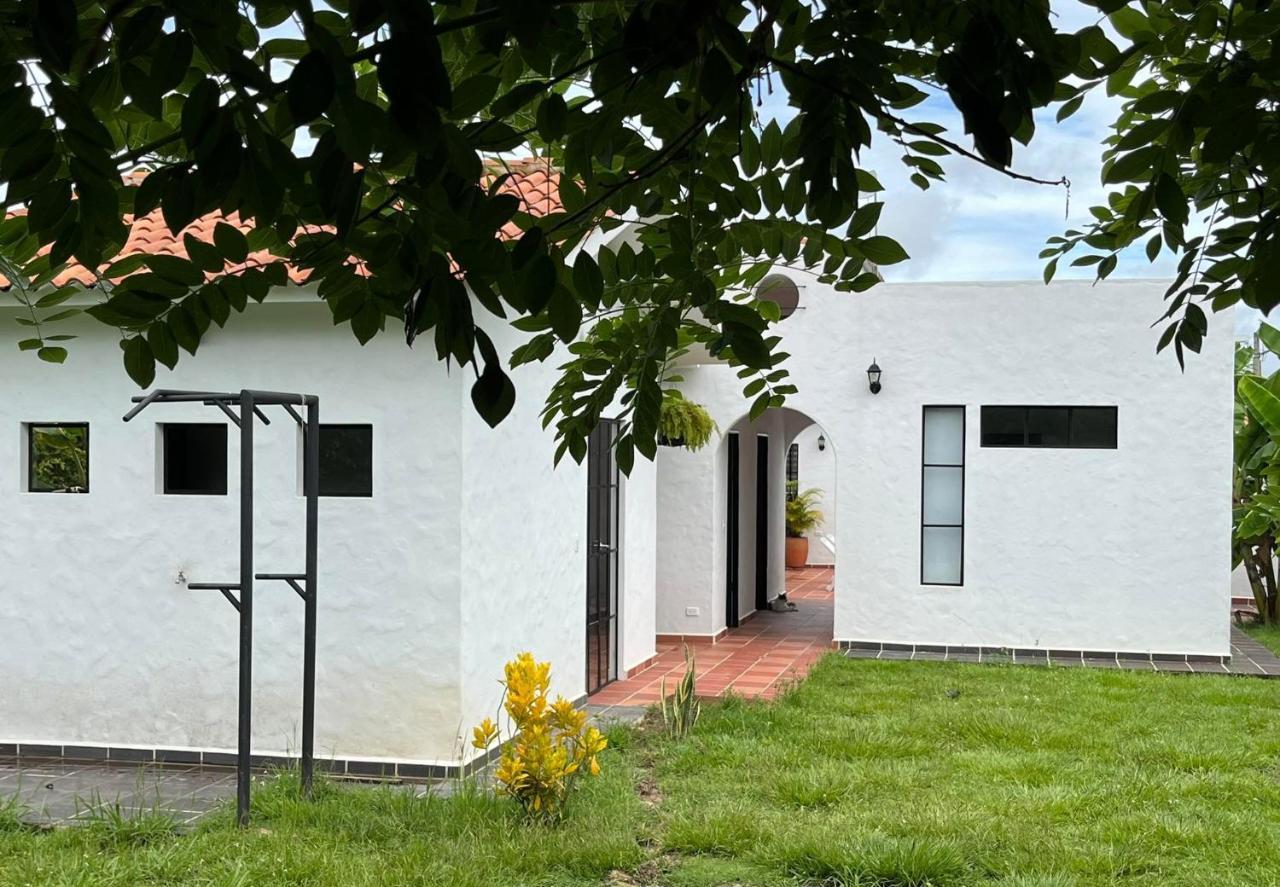 Villa Casa Boutique Bellavista Con Piscina Privada! Melgar Exterior foto